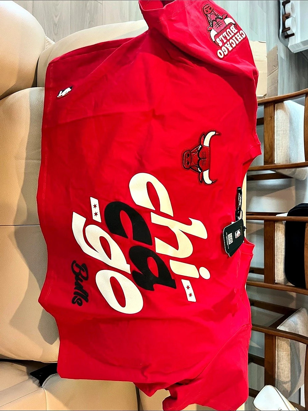Team Apparel NBA Chicago Bulls Pro Standard jersey Red XL NWT